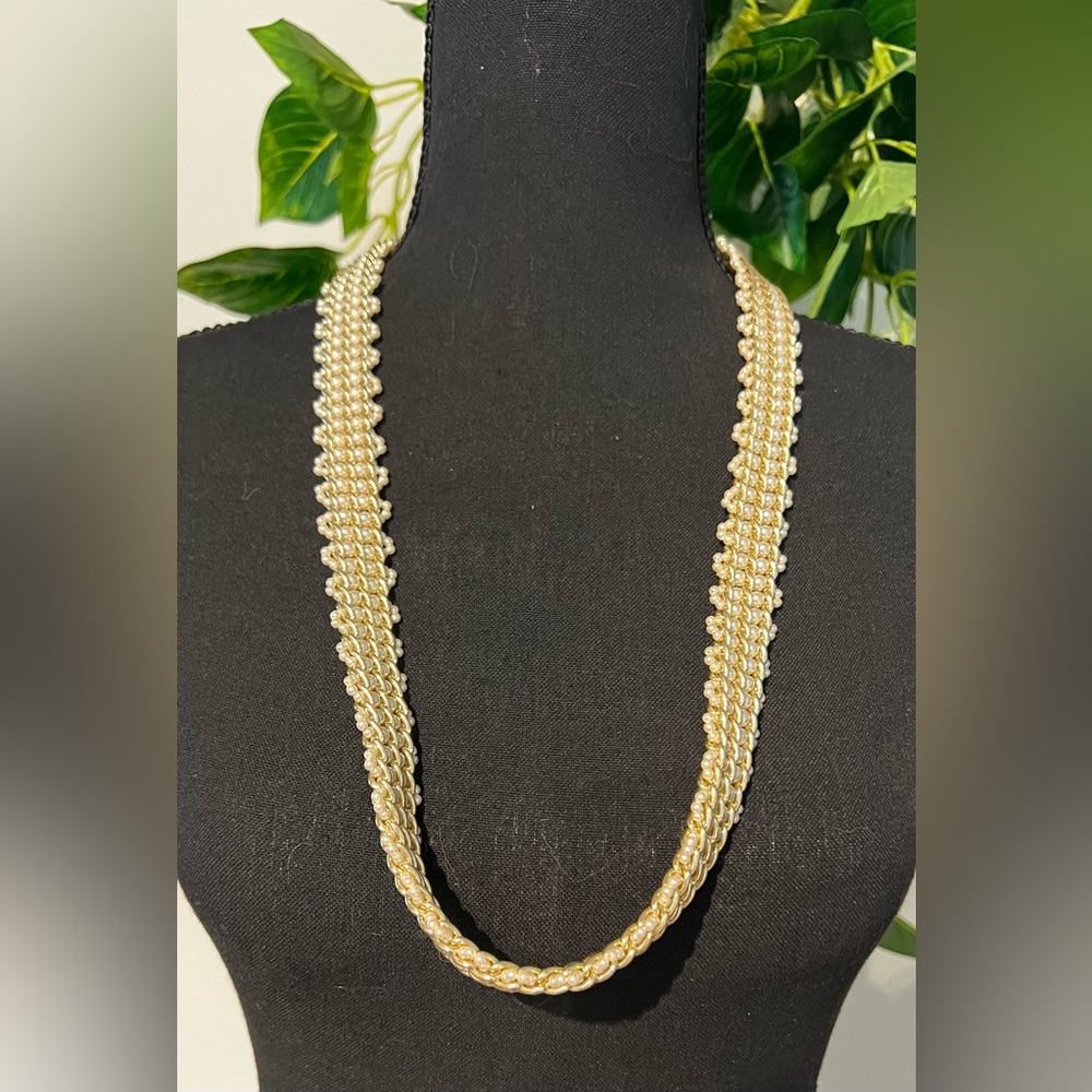 1” thick woven Faux Pearl necklace